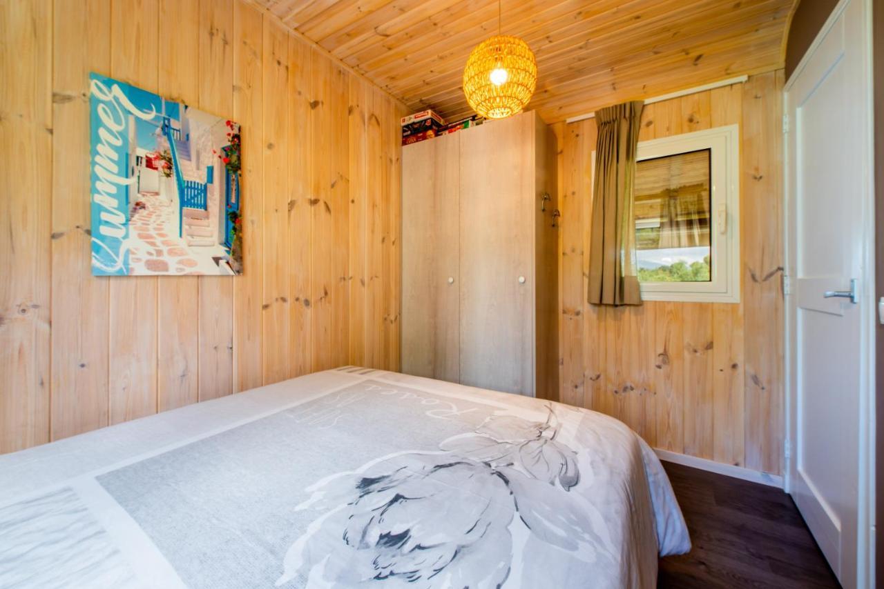 Hakuna Matata Holidays Wooden Lodge With Airco & Pool In Greek Olive Grove Methoni  Extérieur photo